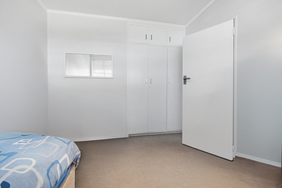 2 Bedroom Property for Sale in Green Point Western Cape